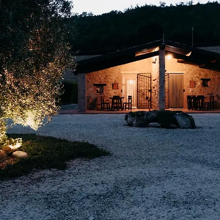 Farm stay Poggio Al Vento *